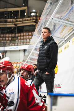 Timrås tränare Andreas Molinders