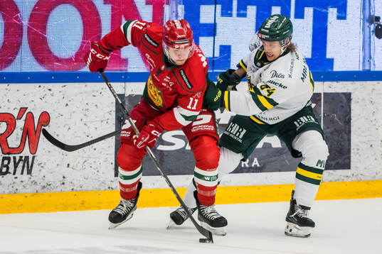 Moras Gustav Salmi-Lilja och Björklövens Anton Malmström