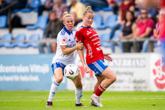 Vittsjös Sofie Rewucha och IFK Norrköpings Jessica Wik