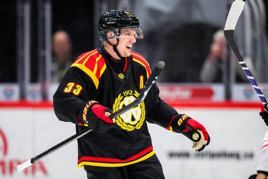 Brynäs Jakob Silfverberg jublar