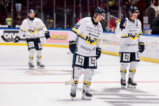 HV71s Nikola Pasic deppar