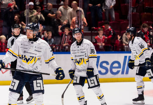HV71s Olle Alsing deppar