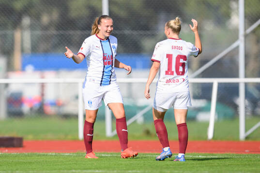 Malmö FFs Sara Kanutte Sørensen Fornes och Tuva Skoog
