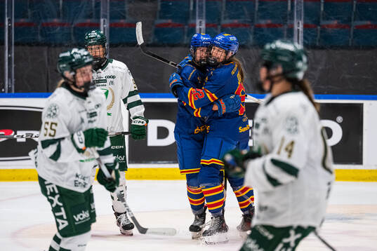 Djurgårdens Kaitlin Jockims jublar