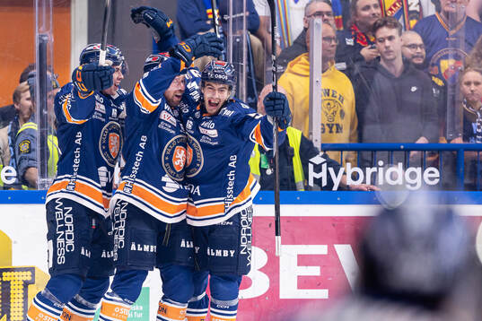 Växjös Ville Svensson, Brian Cooper och Felix Robert
