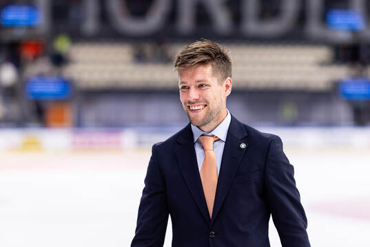 Växjös förre spelare Robert Rosén på isen
