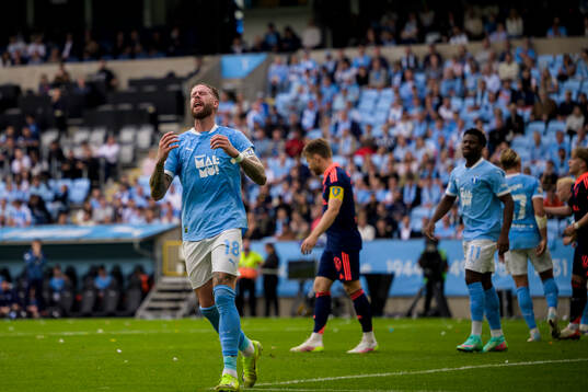 Malmö FFs Pontus Jansson deppar