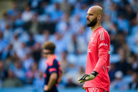 Djurgårdens målvakt Filip Manojlovic