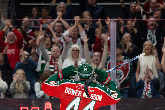 Frölundas Noah Dower Nilsson jublar