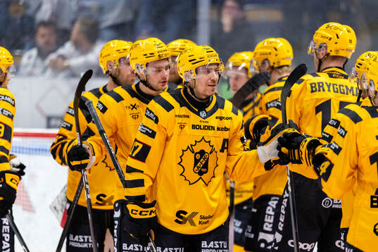 Skellefteås Pär Lindholm jublar