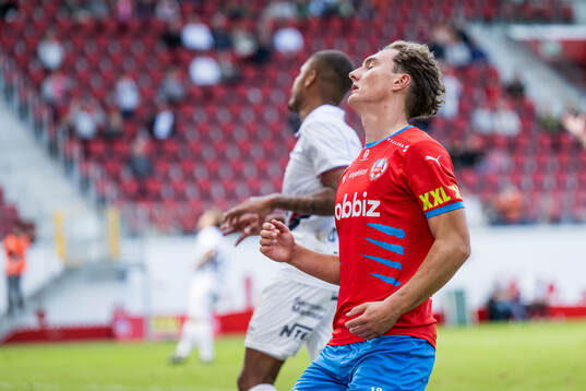 Helsingborgs Casper Ljung Hofvendahl deppar