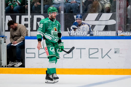Rögles Mark Friedman lämnar isen