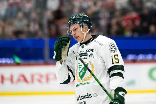 Färjestads Jack Berglund deppar