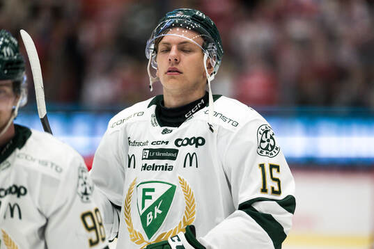 Färjestads Jack Berglund deppar