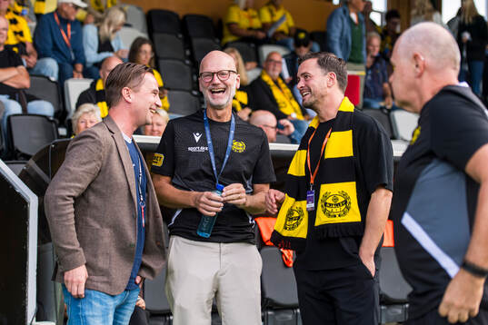Östers klubbdirektör Jens Magnusson, Mjällbys