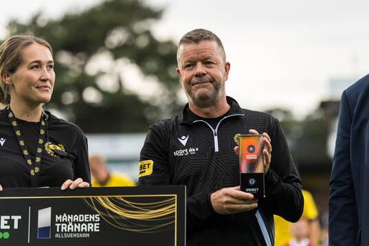 Mjällbys tränare Anders Torstensson tilldelas månadens