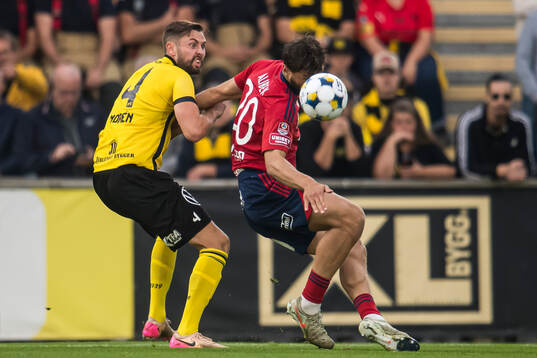 Mjällbys Axel Norén och Östers Alibek Aliev