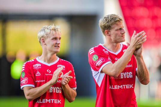 Kalmars Carl Gustafsson och Lars Sætra jublar