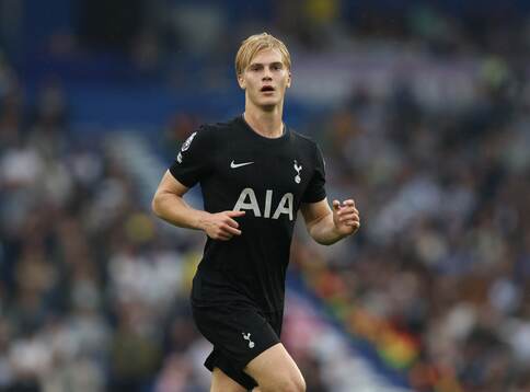 Lucas Bergvall of Tottenham