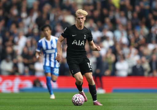 Lucas Bergvall of Tottenham