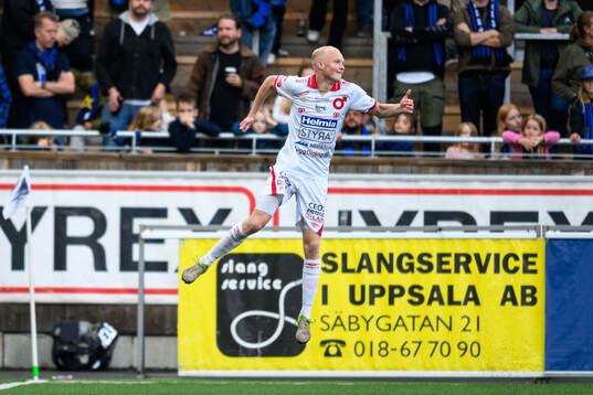 Degerfors Marcus Rafferty jublar