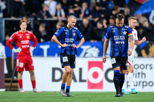 Sirius Melker Heier och Henrik Rönnlöf Castegren deppar