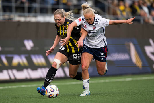 Häcken och Rosengårds Molly Johansson