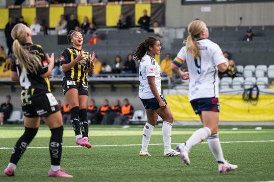 Häckens Felicia Schröder deppar