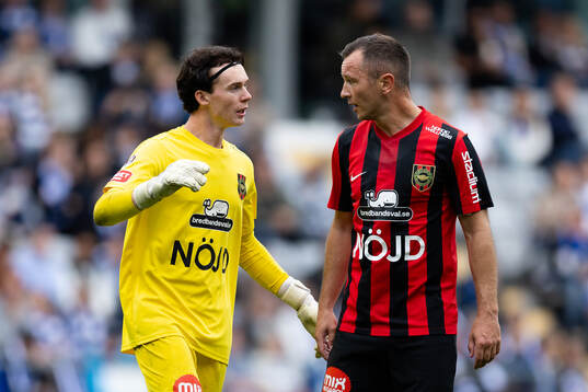 Brommapojkarnas målvakt Leo Cavallius och Even Hovland