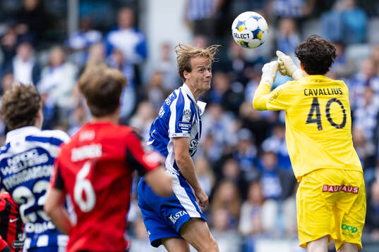 IFK Göteborgs August Erlingmark och Brommapojkarnas