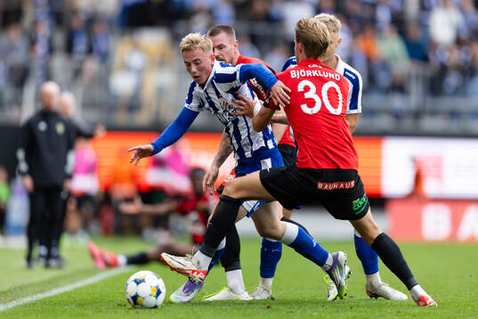 IFK Göteborgs Benjamin Brantlind och Brommapojkarnas Lukas