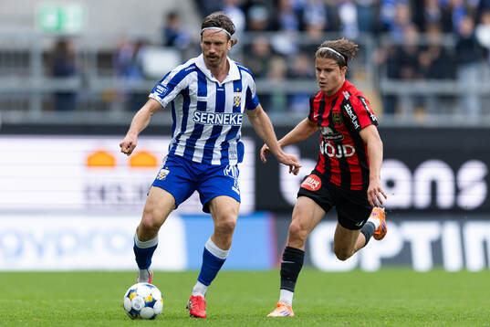IFK Göteborgs Gustav Svensson och Brommapojkarnas Love