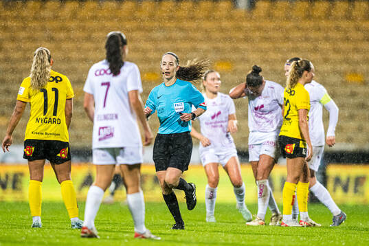 Henrikke Holm Nervik, referee