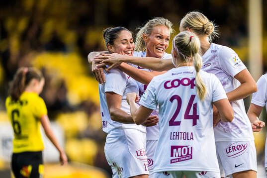Brenna Lovera of Brann celebrates