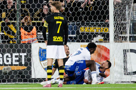 IFK Norrköpings Max Watson jublar