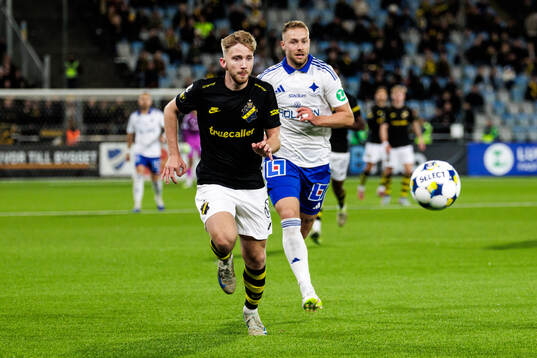 AIKs Eskil Edh och IFK Norrköpings Kevin Höög Jansson