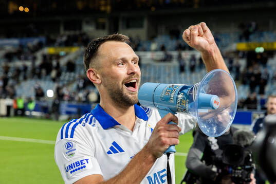 IFK Norrköpings Max Watson jublar