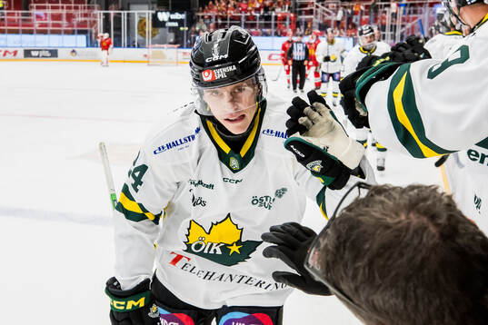 Östersunds Lukas Sagranden jublar