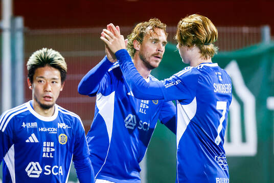 GIF Sundsvalls Pontus Engblom och Ture Sandberg jublar