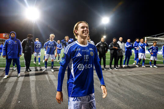 Bläddra bland fler bilder av Fotboll, Superettan, Brage - GIF Sundsvall