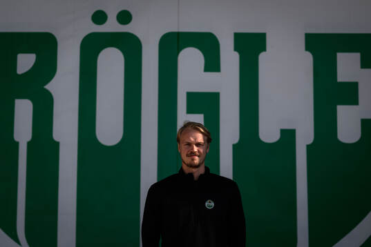 Rögles assisterande tränare i U16 Jakob Bondesson