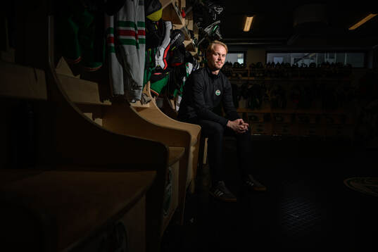 Rögles assisterande tränare i U16 Jakob Bondesson