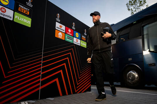 Malmö FFs Pontus Jansson arrives at the stadium