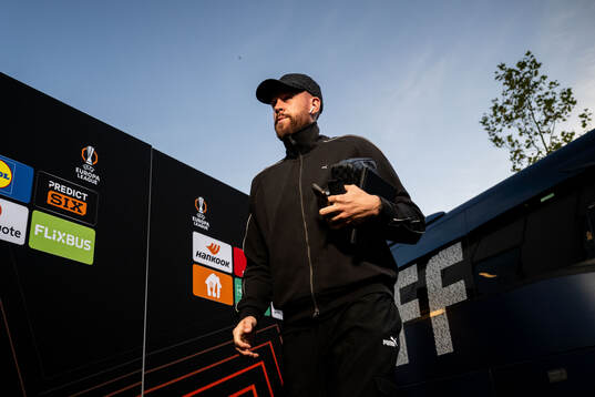 Malmö FFs Pontus Jansson arrives at the stadium