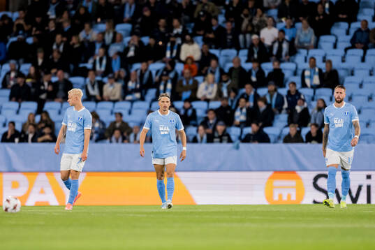 Otto Rosengren and Jens Stryger Larsen of Malmö FF look