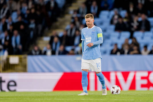 Anders Christiansen of Malmö FF looks dejected