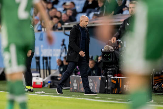 Head coach Henrik Rydström of Malmö FF looks dejected