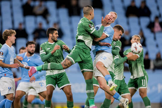 Erick Marcus of Ludogorets and Daniel Gudjohnsen of Malmö