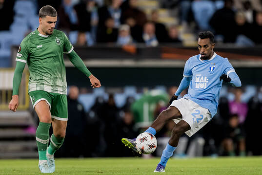 Edvin Kurtulus of Ludogorets and Taha Ali of Malmö FF