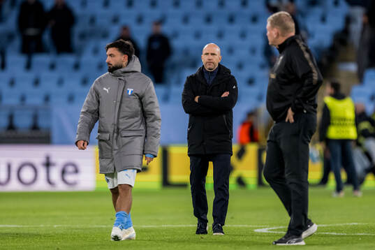 Head coach Henrik Rydström of Malmö FF looks dejected